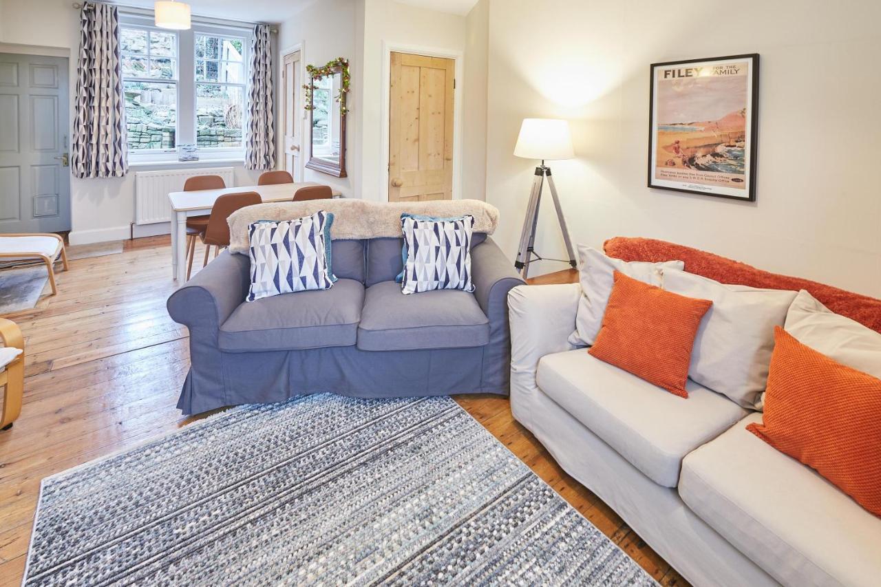 Host & Stay - 1 Coastguard Cottages سكرابورو المظهر الخارجي الصورة